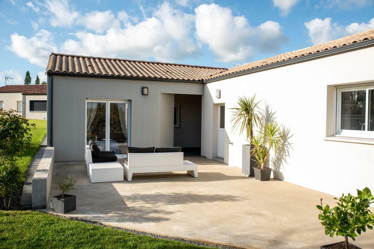 Gite "Le Mesminois" Etablissement Avec Espace Bien-Etre Et Sauna Saint-Mesmin  Exterior photo